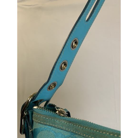 Coach East West Duffle Soho Shoulder Bag Hand Signature blue Leather 9363 Used - Picture 7 of 12